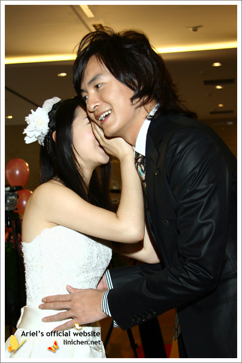 神父：新人接吻