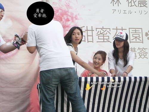 勇者垂死前的牽拖